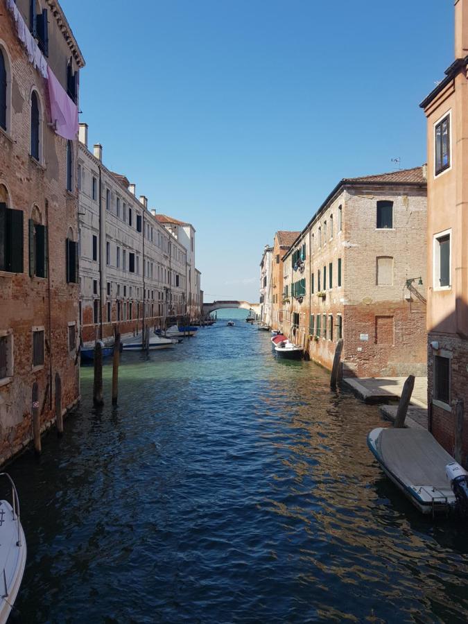 The Secret Garden In The Very Heart Of Venecia Exterior foto